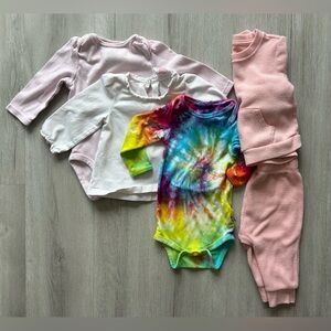 Small Bundle Of Baby Girl Closes, size 3-6 Months